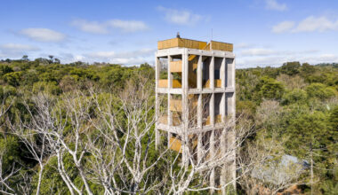 Parque Provincial Urugua-í: amplificadores de paisaje / ENNE Arquitectura