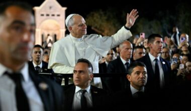 León XIV celebra misa en Beirut y visita el puerto donde ocurrió la explosión de 2020