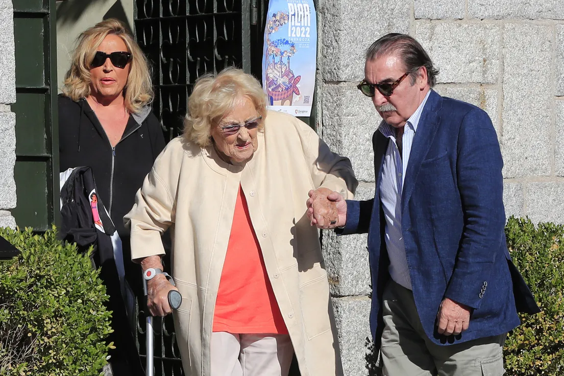 Charly, el discreto marido de Lydia Lozano que permanece ingresado en estado crítico: un arquitecto del que se enamoró a primera vista - El Mundo