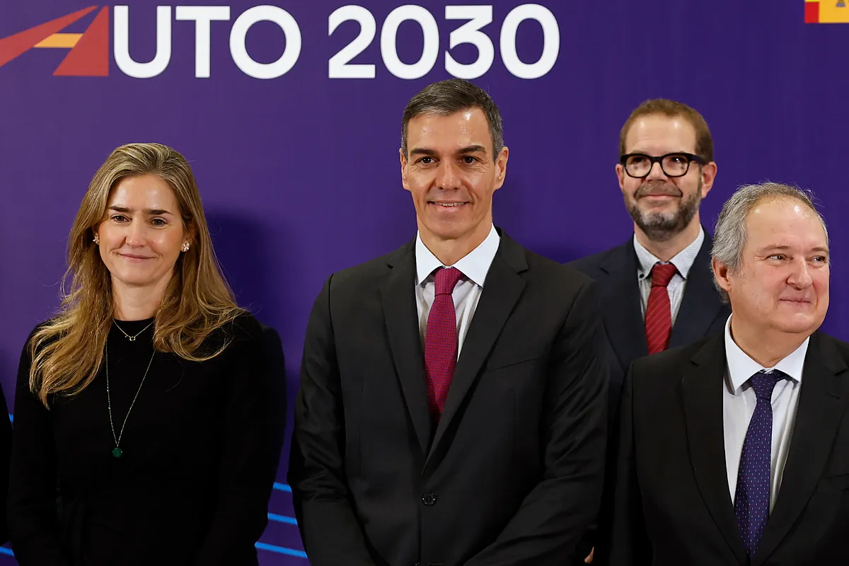 El Gobierno asigna 400 millones adicionales al plan Moves III de ayudas al coche eléctrico - Expansión