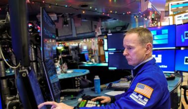 Cae fuerte el riesgo país después de que el Gobierno anuncio la emisión de nueva deuda en dólares en el mercado