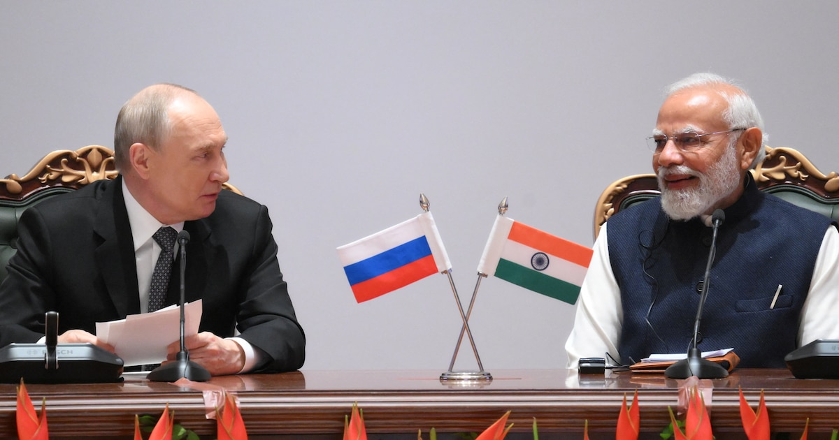 Putin aseguró a Modi que negocia una “declaración pacífica” conjunta con Estados Unidos