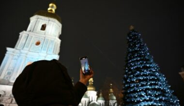Delegaciones de EEUU y Ucrania sostendrán un tercer día de conversaciones el sábado en Miami