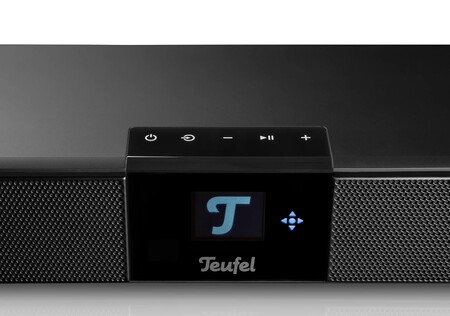 Cinebar 22 Black Detail Display 1300x1300x72