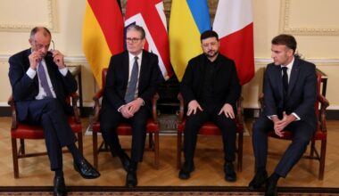 Los aliados europeos respaldan a Zelenski en Londres tras críticas de Trump