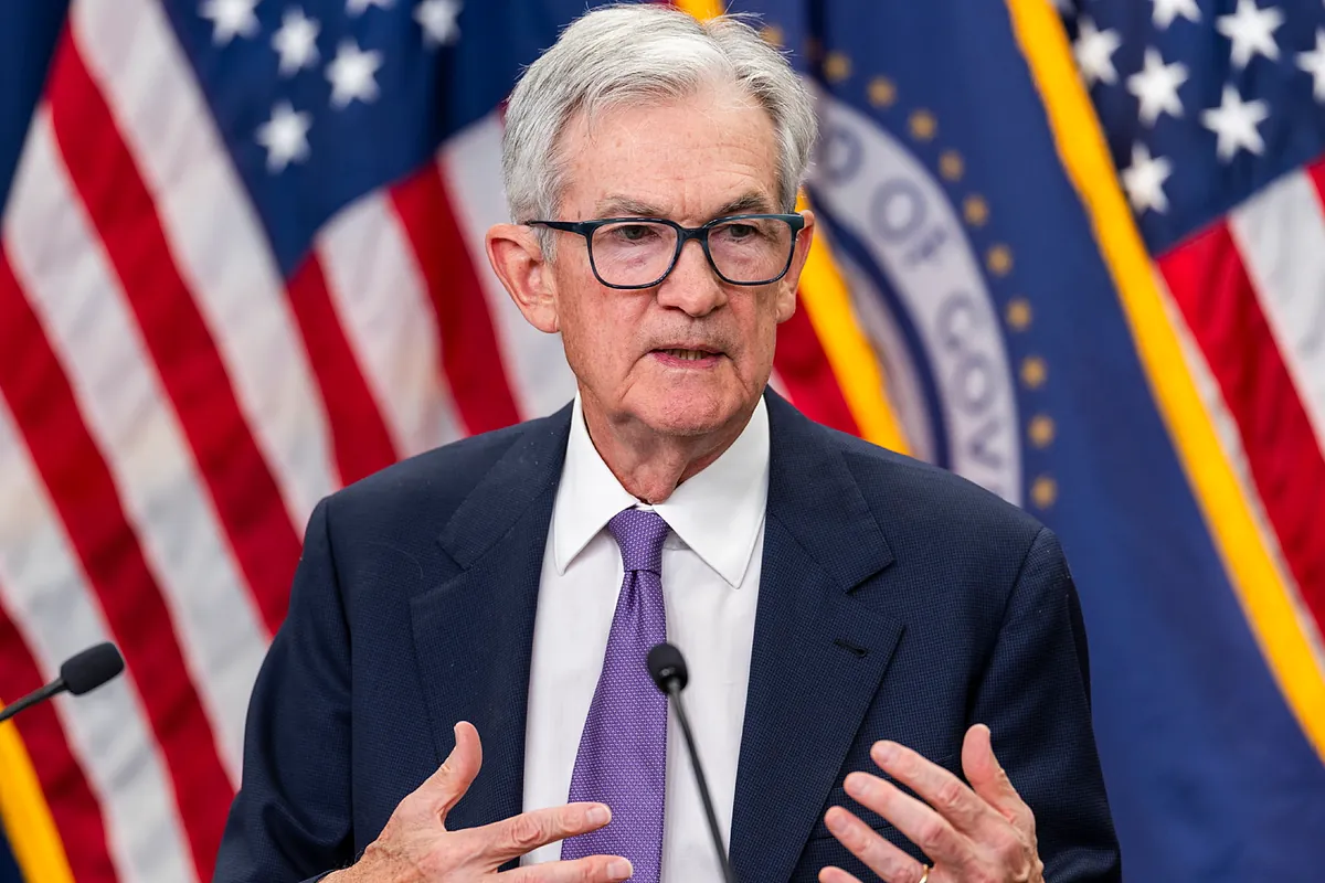 La Fed recorta los tipos hasta el 3,5% y aleja las rebajas de 2026 - Expansión
