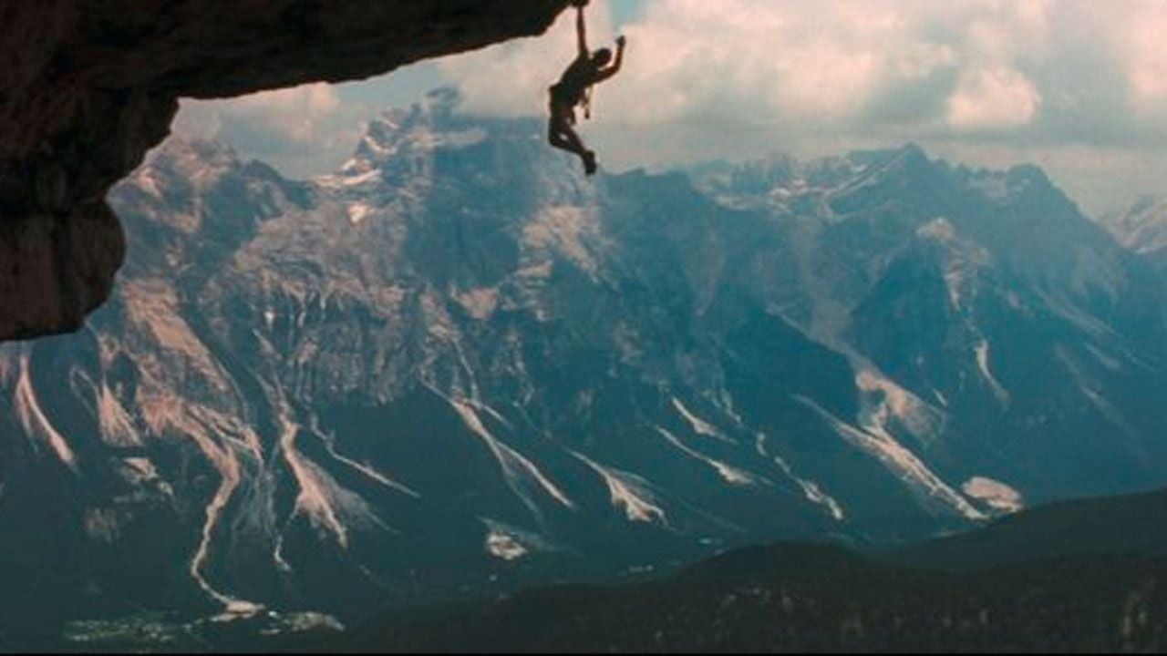 Durante más de 30 años, los primeros minutos de esta película han impedido a millones de espectadores escalar una montaña - Noticias de cine