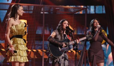 La actuación de Joaquina con las semifinalistas de Malú conquista al público