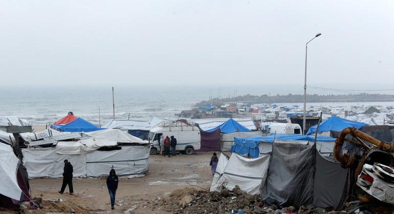 Gaza: La asistencia humanitaria se atrasa a medida que entran más mercancías