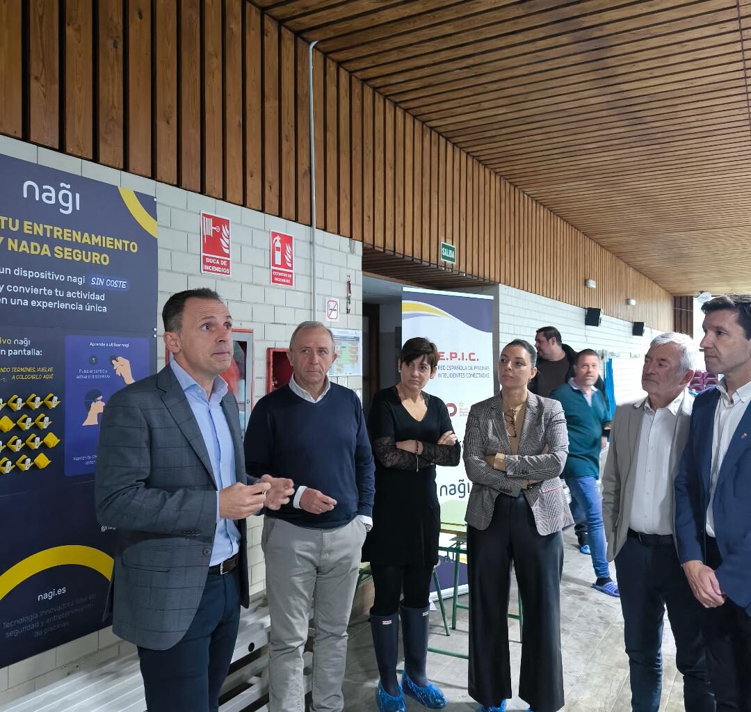 En este momento estás viendo Valdemorillo abandera la puesta en marcha de  la Red Española de Piscinas Inteligentes Conectadas alcanzando un importante hito deportivo y social