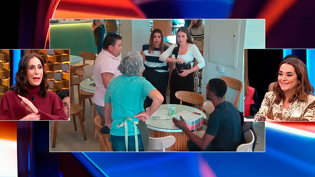 Gente maravillosa | Nuestros maravillosos ayudan a un chico que se gana la vida vendiendo pañuelos al que quieren echar de un bar