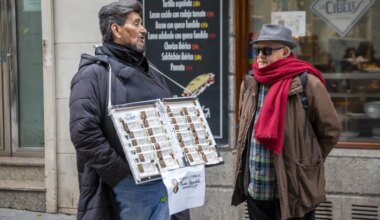 Cómo cobrar un premio compartido de la Lotería de Navidad 2025 - El Mundo