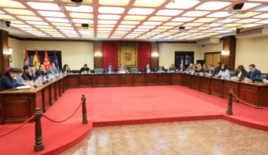 El Pleno acuerda por unanimidad nombrar como Paco Sedano al pabellón municipal PAU-4-Móstoles Sur