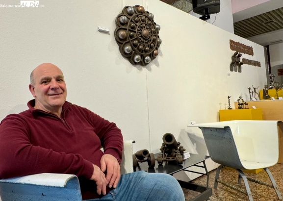 Emilio Madrid, el artista peñarandino que crea de la nada, muestra sus sorprendentes obras en el CDS: “espero que la gente disfrute como yo lo hice creando” - SALAMANCArtv AL DÍA