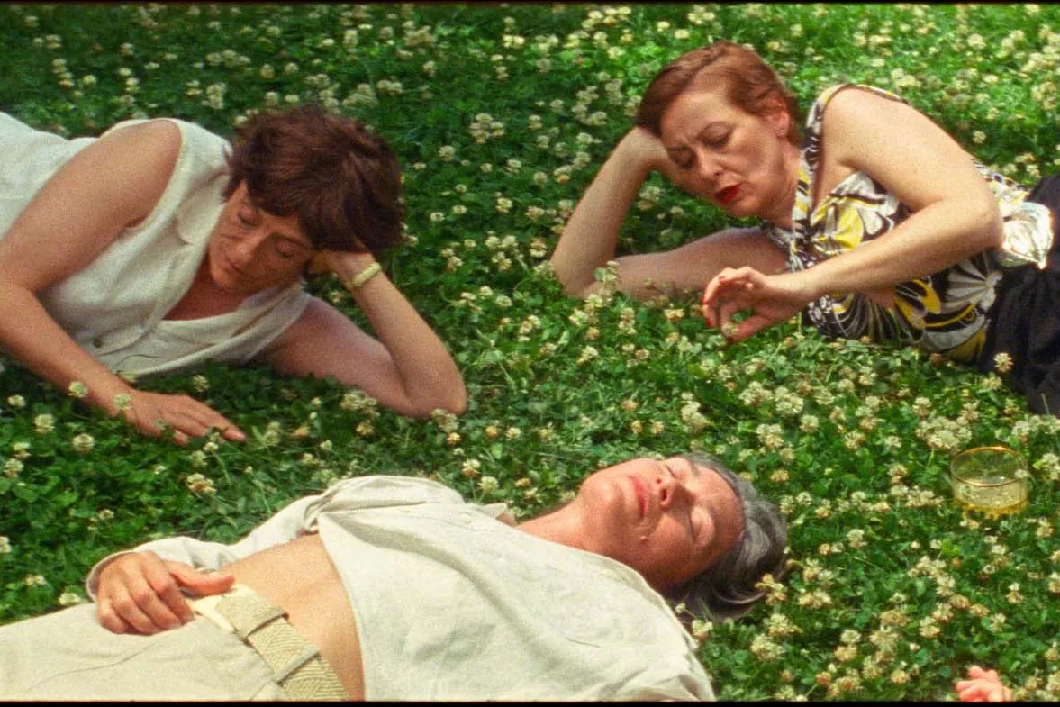 Aro berria y Balearic, nuevas formas de pensar el desencanto para un nuevo cine español - El Mundo