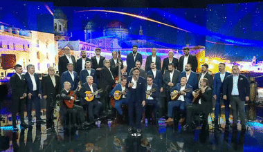 Especial Carlos Cano | El coro de Julio Pardo canta "Habaneras de Cádiz" como homenaje a Cano