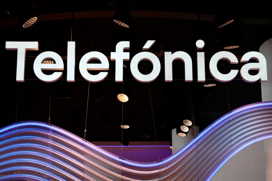 Telefónica anuncia un plan validado por los sindicatos para suprimir 5.500 empleos en España