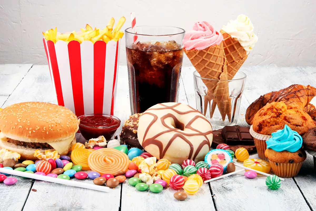 El exceso de grasas en la dieta predispone al cáncer de hígado - Expansión