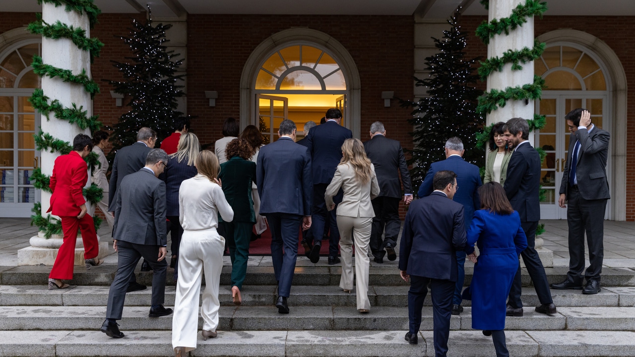 El PSOE activa la "Operación echar a Sánchez" desde dentro