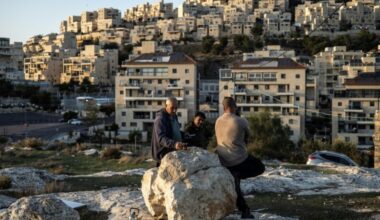 Israel critica a países que condenaron nuevos asentamientos en Cisjordania