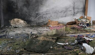 Ocho muertos en una explosión en una mezquita de Siria