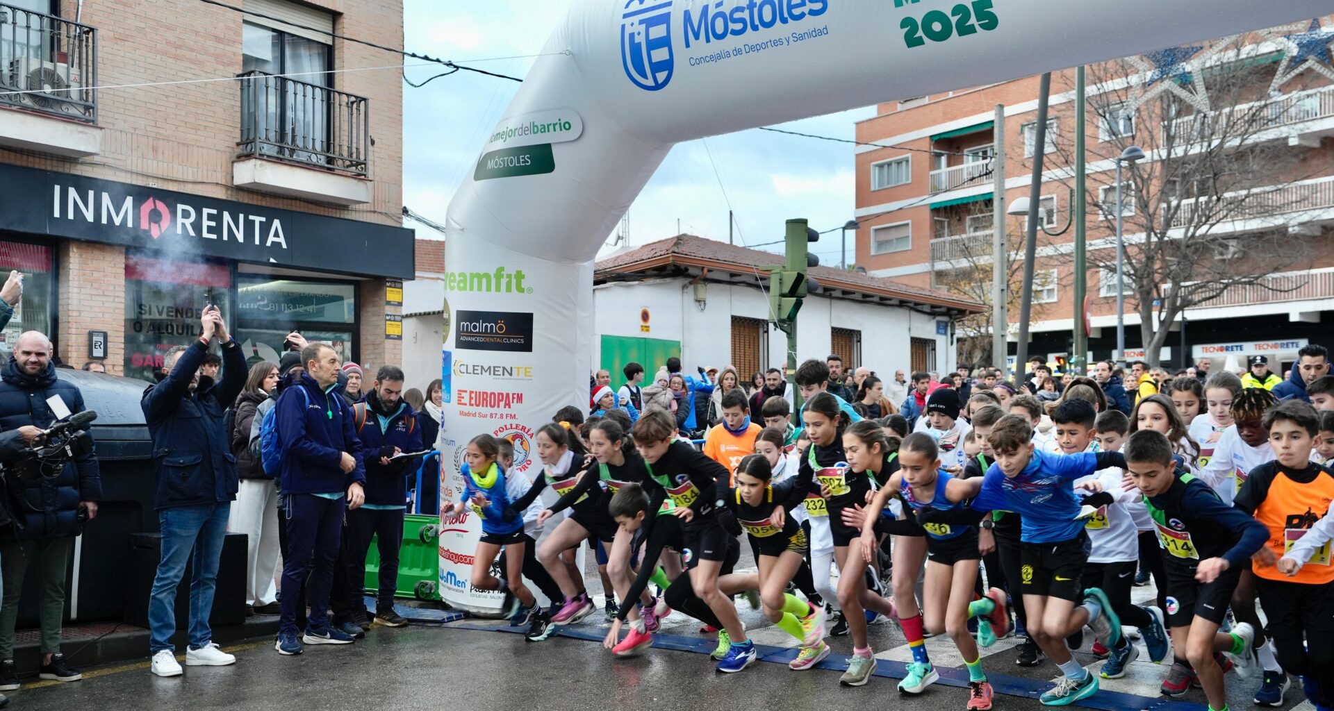 Móstoles celebró la XXXI edición de la San Silvestre mostoleña con un gran éxito de participación