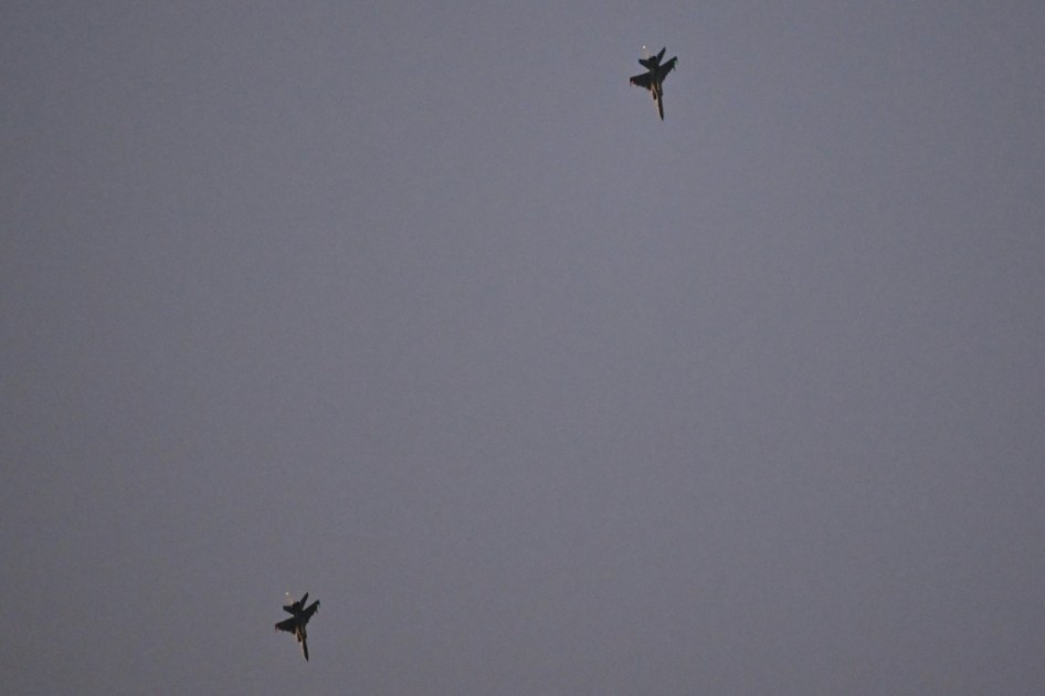 China lanza maniobras militares para simular el bloqueo de puertos de Taiwán