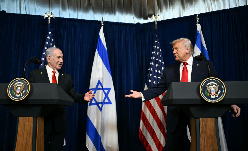 Trump hace advertencias a Hamás y a Irán tras reunirse con Netanyahu