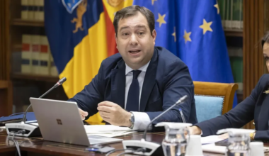 Un ex asesor de la Moncloa y un candidato de Podemos al CGPJ, autores de la auditoría 'externa' encargada por Sánchez que niega la financiación ilegal del PSOE - El Mundo