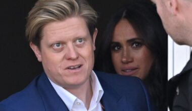 James Holt, su estratega histórico, dimite tras haberlos sostenido en sus peores momentos