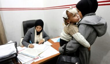 Israel amenaza con prohibir a 37 ONG operar en Gaza si no entregan información sobre su personal