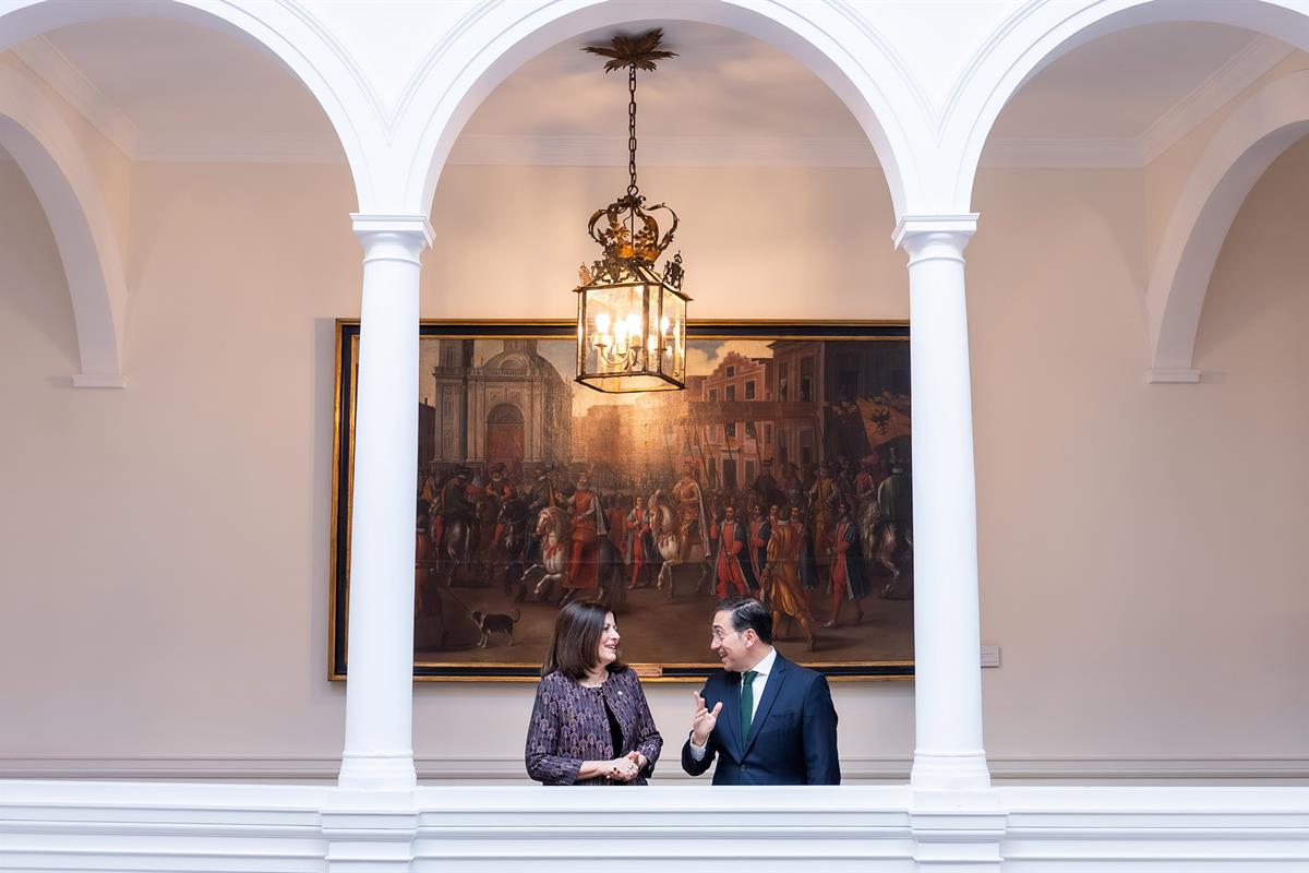 Los ministros de Exteriores de España y Andorra, en el Palacio de Viana