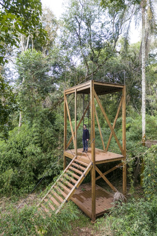 Parque Provincial Urugua-í: amplificadores de paisaje / ENNE Arquitectura - Fotografía exterior, Madera