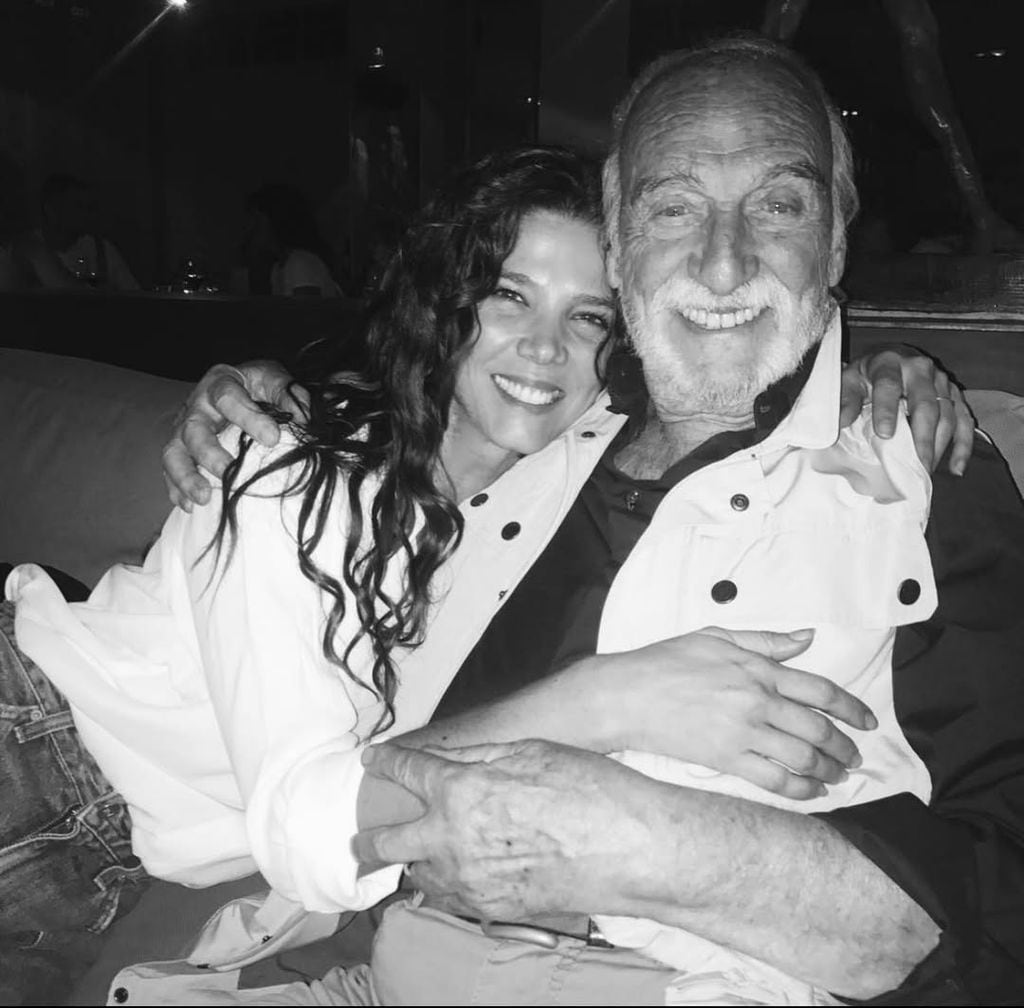 Juana Acosta se despide de Héctor Alterio