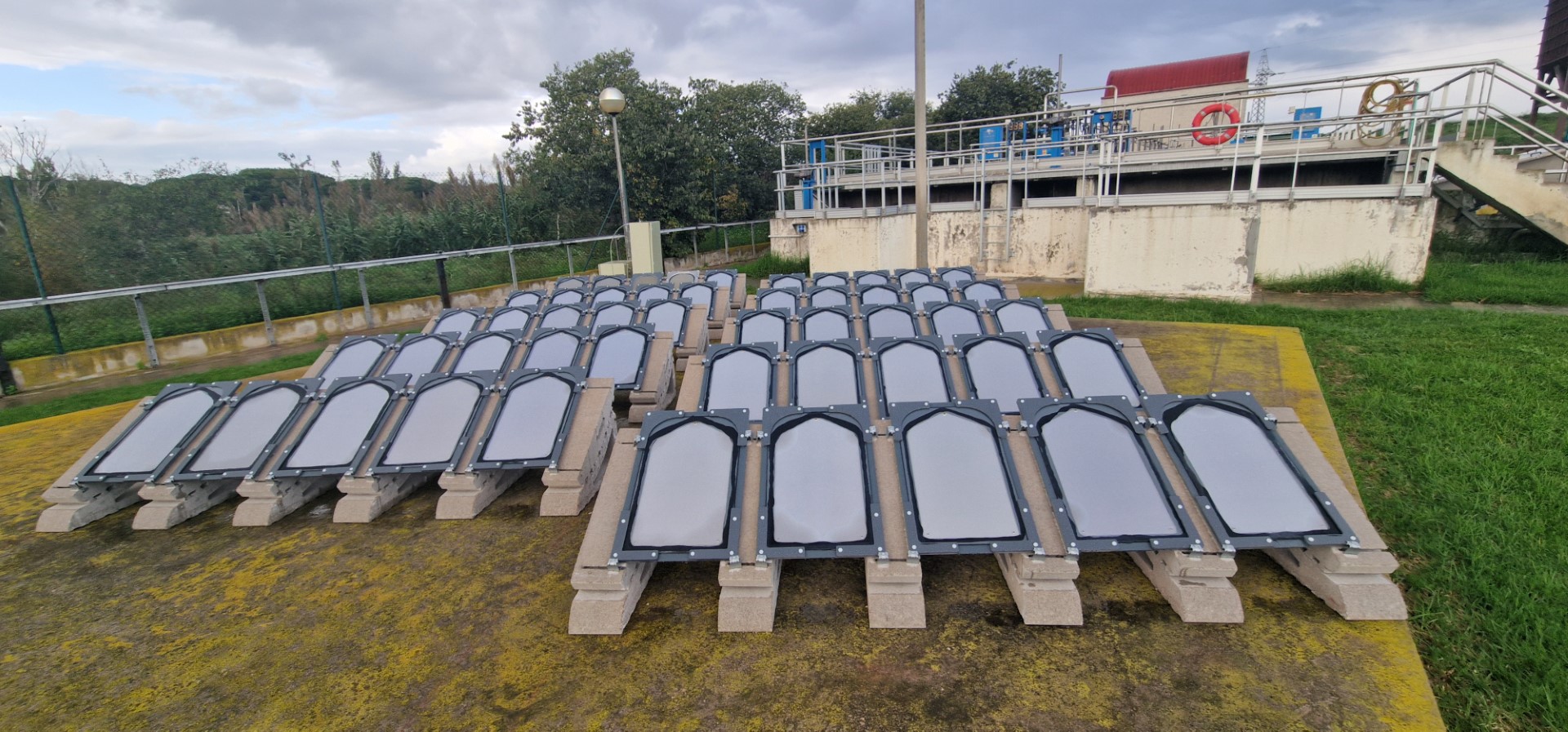 Exploran nuevas formas de producir hidrógeno renovable con energía solar a partir de aguas residuales