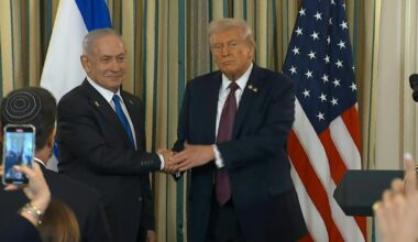 Netanyahu se reúne con Trump en EEUU para hablar del futuro de la tregua en Gaza