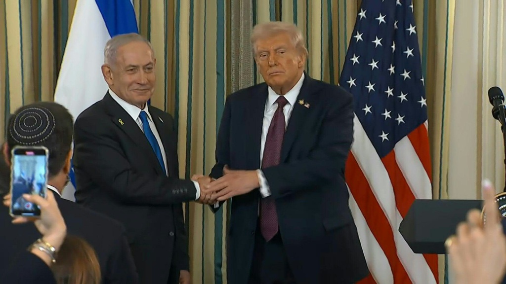 Netanyahu se reúne con Trump en EEUU para hablar del futuro de la tregua en Gaza