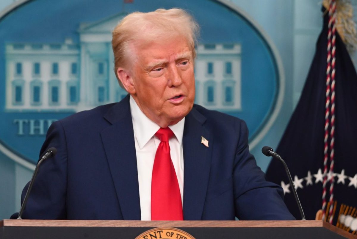 Trump revisa el calendario infantil tras la retirada de la recomendación de la vacuna de la HpB