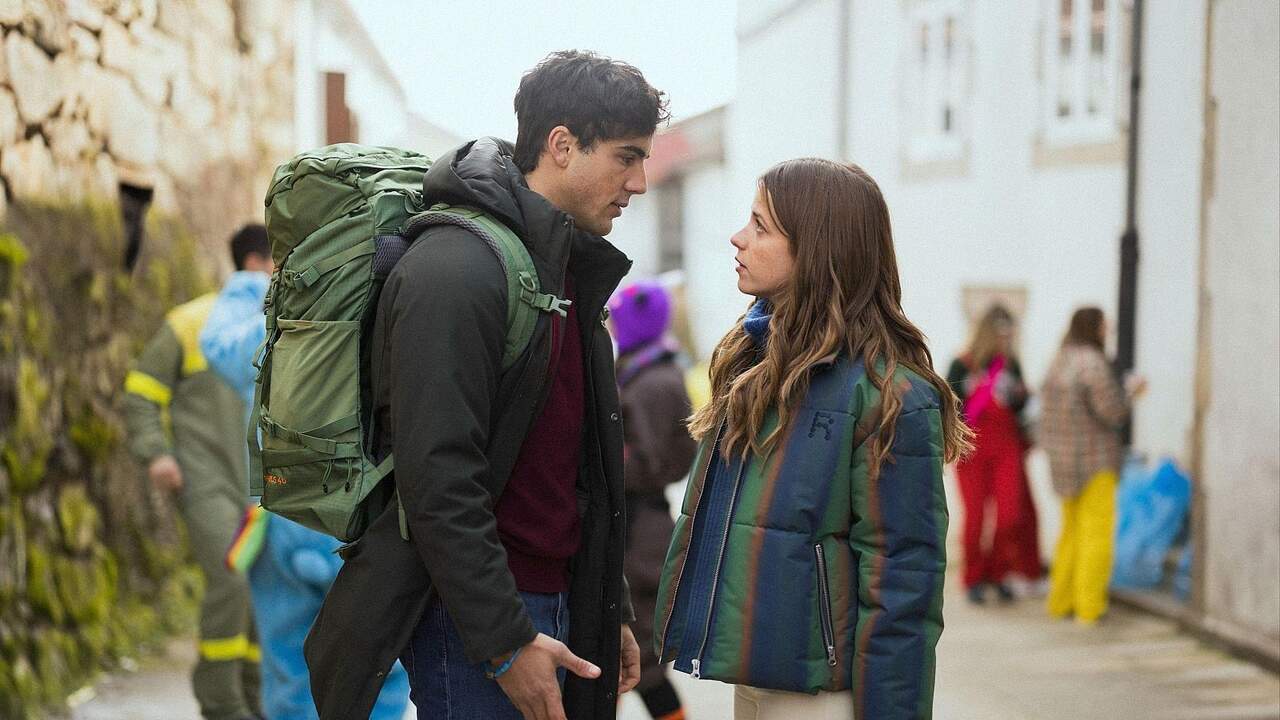 Óscar Casas y Ana Jara en un momento de la película.