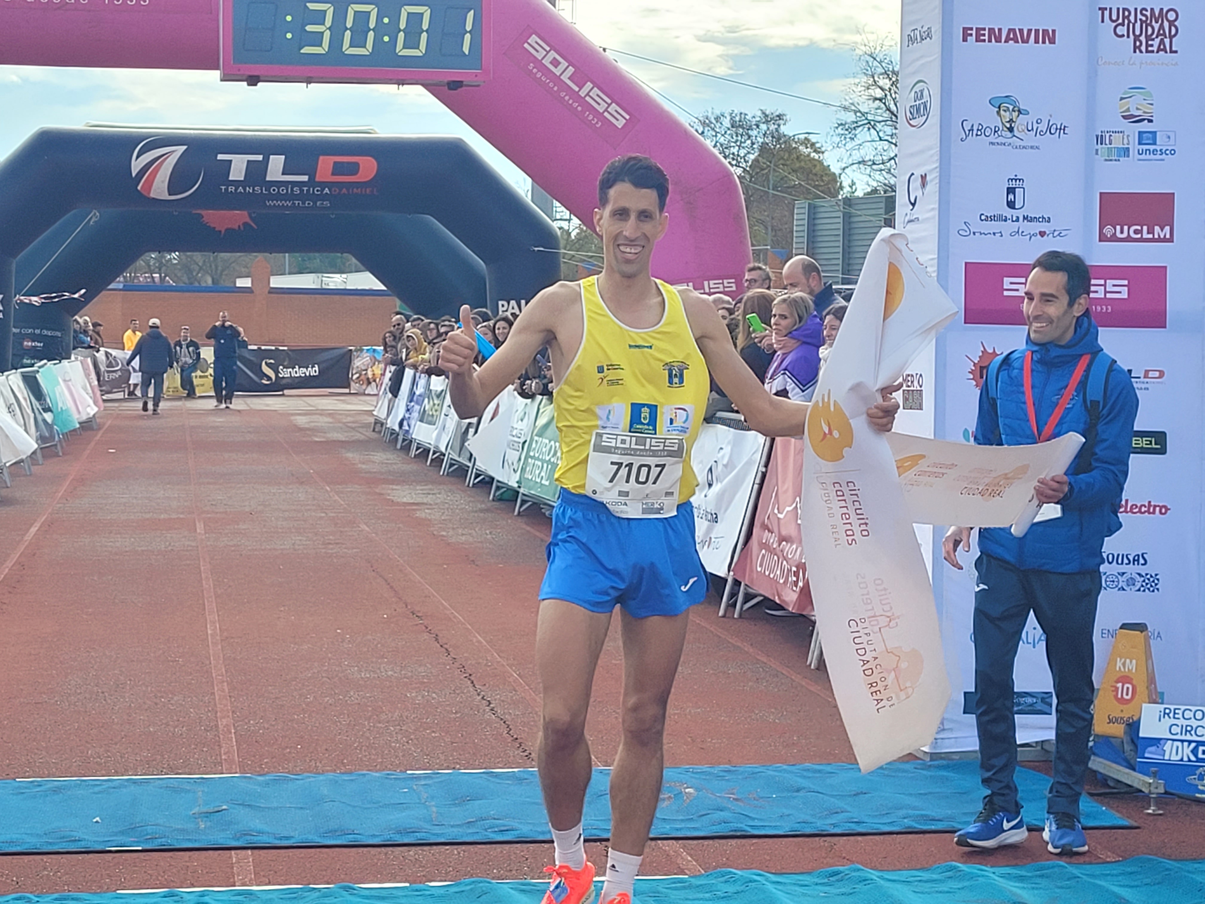 Mohamed Massat Bouzahar (00:29:57).