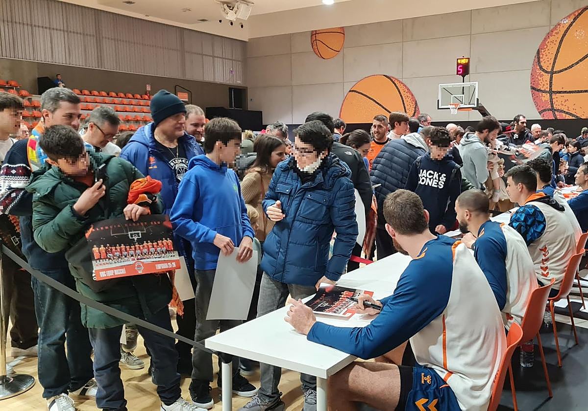 Locura por el Valencia Basket, el equipo de moda en Europa