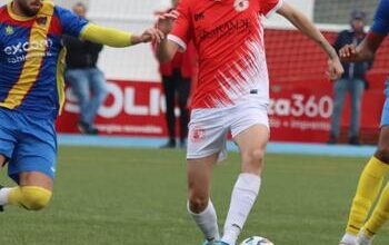 Un San Roque imparable no da tregua al Olvera (2-0)