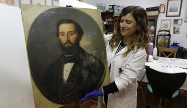 Dos lienzos de Fierros que son un regalo