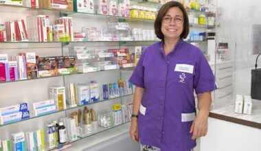 Las farmacias canarias se ofrecen para facilitar cribados de cáncer y vacunar