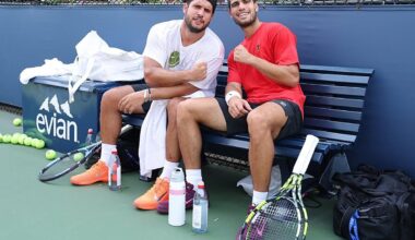 Álvaro, el hermano mayor que iba para tenista y nunca se separa de Carlos Alcaraz