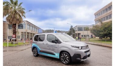 El Citroën Berlingo vuelve a casa para promover una movilidad más sostenible en Europa en el marco del ensayo HVO Aurora | Corporate Communications