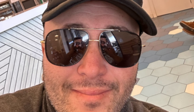 Kiko Rivera comparte su primera imagen con su nueva pareja: “Hoy camino con el corazón en paz”