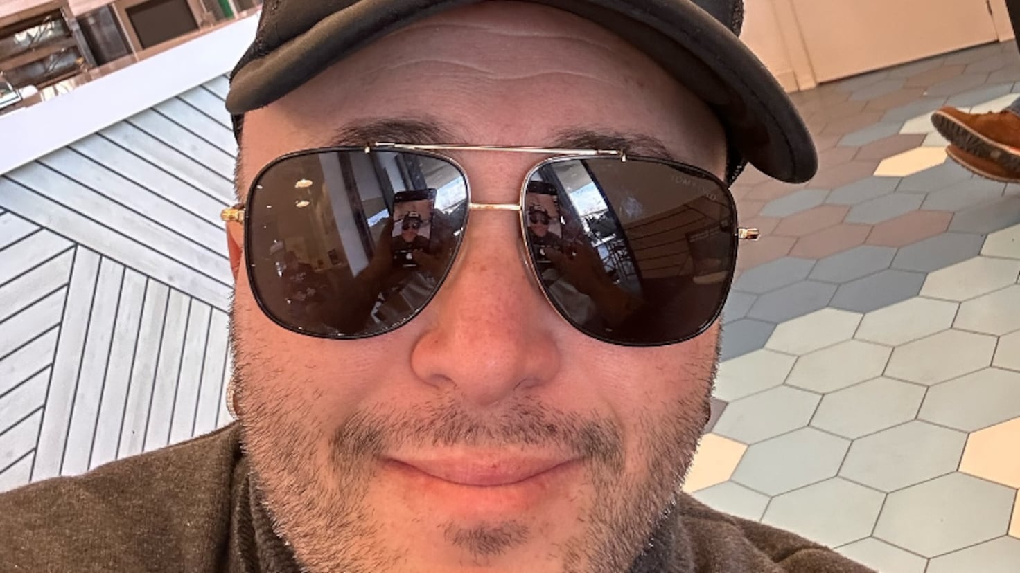 Kiko Rivera comparte su primera imagen con su nueva pareja: “Hoy camino con el corazón en paz”