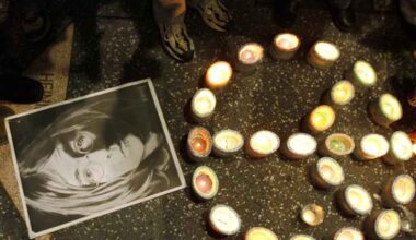 Lennon es infinito; hoy se conmemoran 45 años del asesinato del cantante que fuera parte de The Beatles