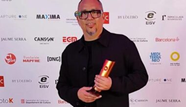 El fotógrafo Salva Carbó gana un LUX de bronce con una icónica foto de un hotel de Ibiza